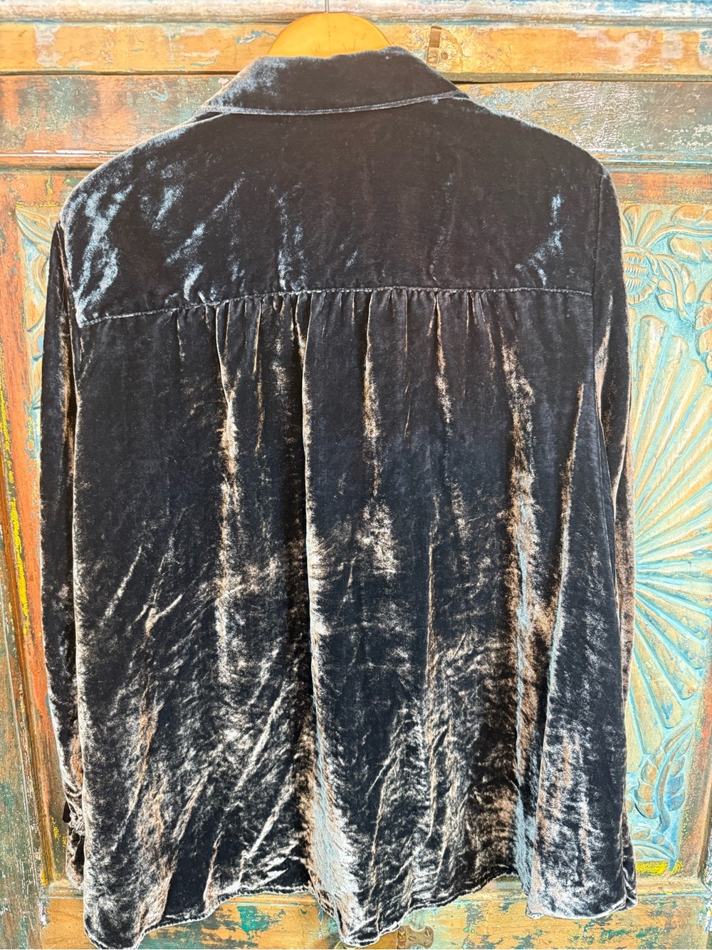 Velvet charcoal blouse - Picture 4 of 7